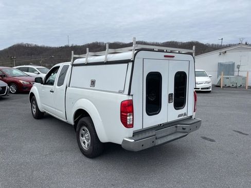 Used 2015 Nissan Frontier S image 6