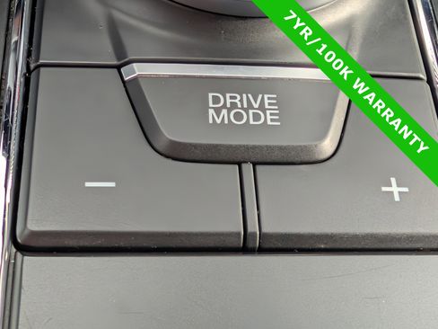 Certified 2024 Ford Expedition Max XLT image 32