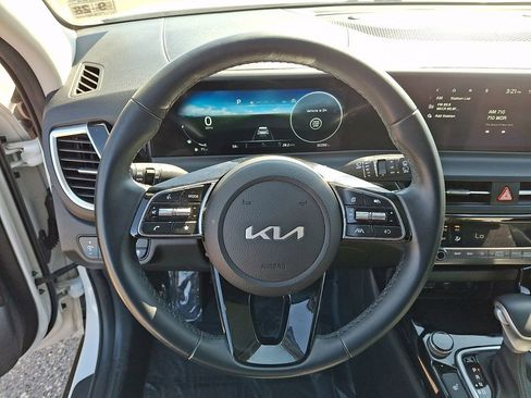 Certified 2024 Kia Seltos S AWD/4WD image 20