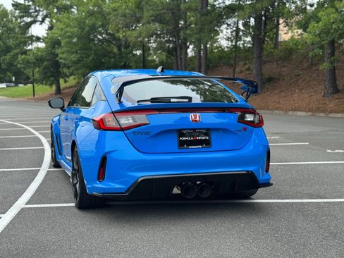 Used 2025 Honda Civic Type R image 9