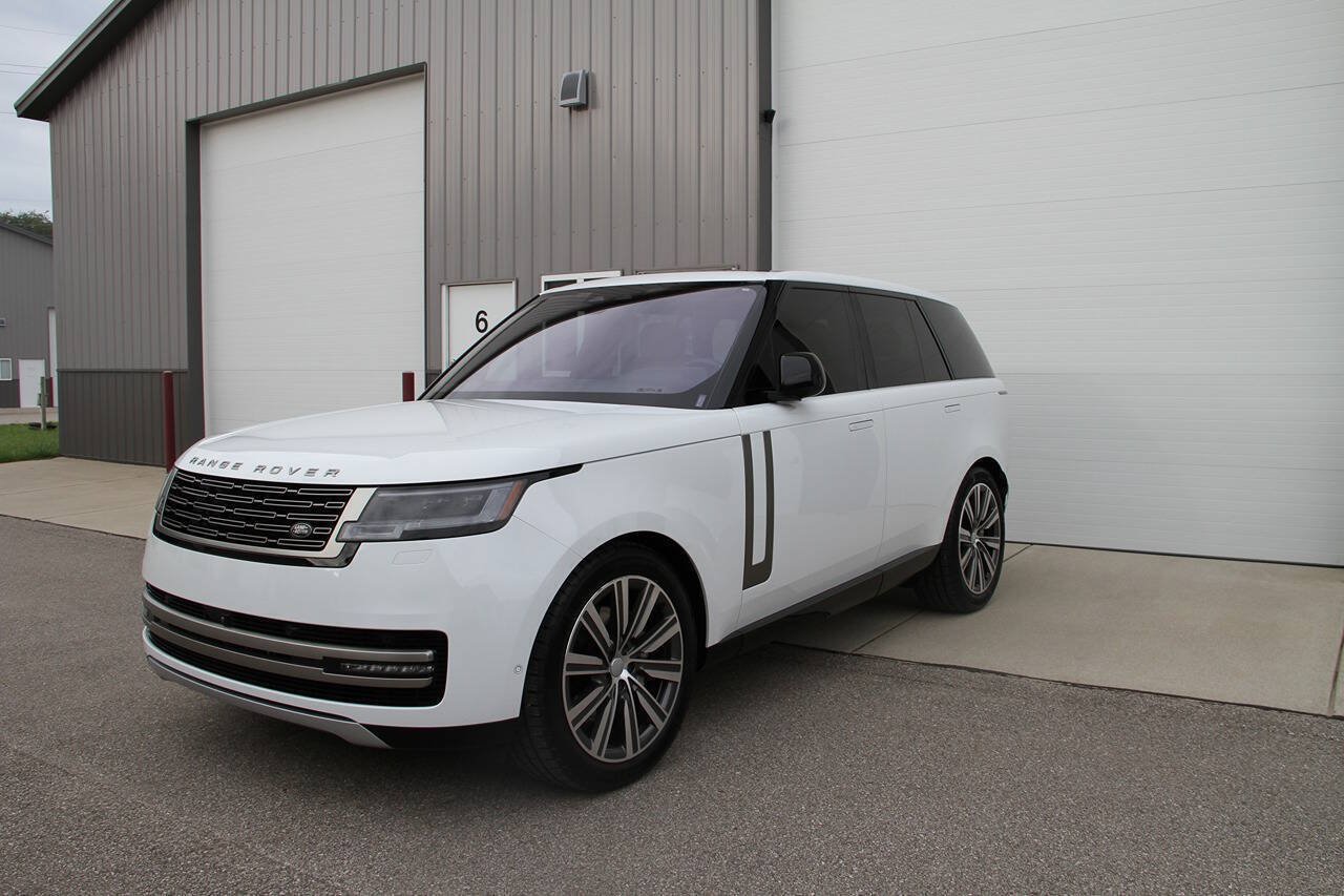 Used 2023 Land Rover Range Rover SE AWD/4WD image 5