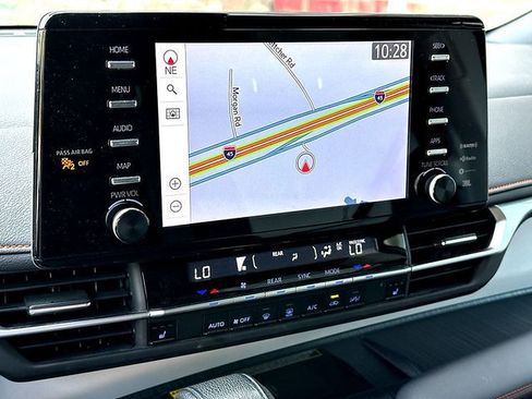 Certified 2023 Toyota Sienna XSE w/ XSE Plus Package FWD image 14