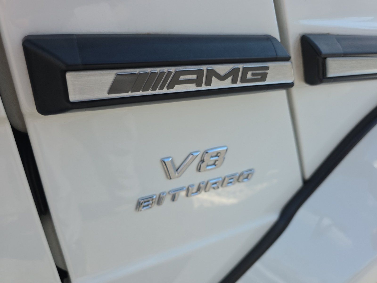 Used 2015 Mercedes-Benz G 63 AMG 4MATIC image 23