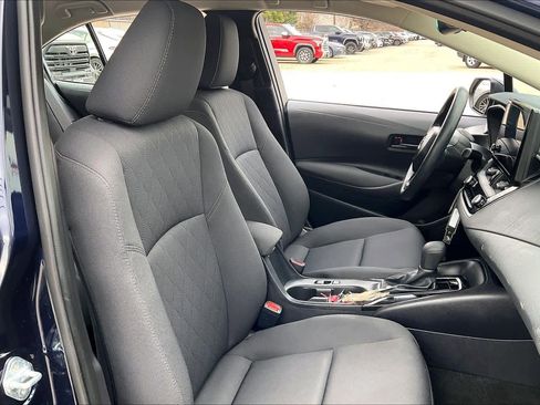 Used 2026 Toyota Corolla LE image 8