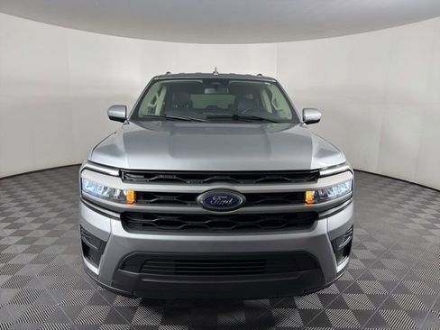 Used 2024 Ford Expedition Max XLT RWD image 5