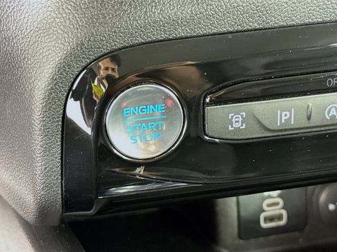 Used 2024 Ford Escape Platinum AWD/4WD image 19