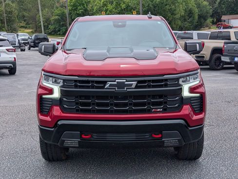 Used 2022 Chevrolet Silverado 1500 LT Trail Boss w/ LT Trail Boss Premium Package AWD/4WD image 3