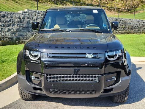 New 2026 Land Rover Defender 110 S AWD/4WD image 8
