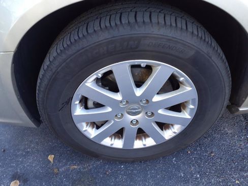 Used 2015 Chrysler Town & Country Touring w/ Driver Convenience Group FWD image 6