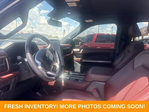 Used 2024 Ford Expedition Limited RWD image 8
