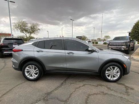 Used 2024 Buick Envista Preferred w/ Convenience I Package FWD image 2