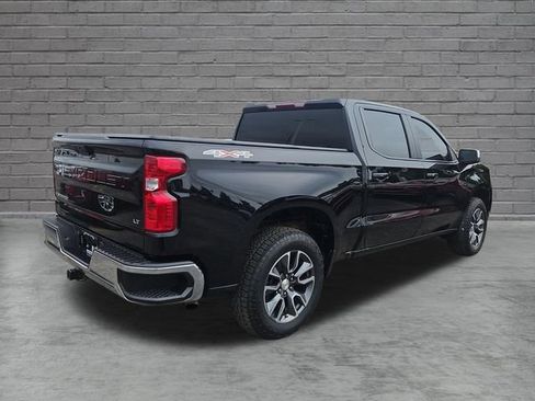 Used 2024 Chevrolet Silverado 1500 LT AWD/4WD image 6