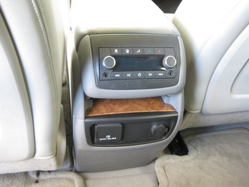 Used 2012 Buick Enclave Premium w/ Trailering Provision Package image 26