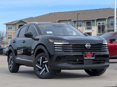 New 2026 Nissan Kicks SV image 2