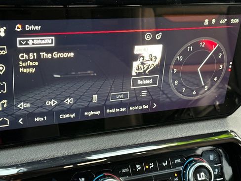 Certified 2024 GMC Sierra 2500 AT4 w/ AT4 Preferred Package image 18