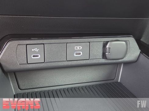 New 2026 Toyota Prius AWD image 10