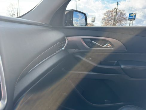 Used 2020 Chevrolet Traverse Premier w/ Redline Edition image 20