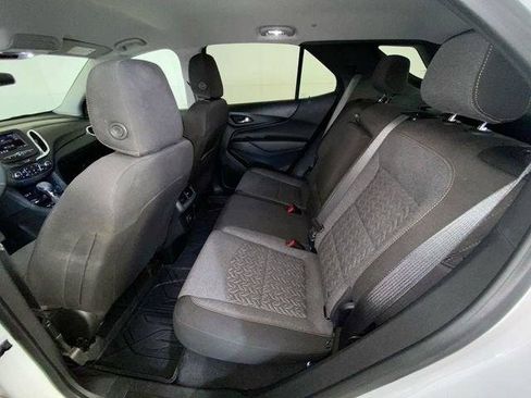 Used 2023 Chevrolet Equinox LT FWD image 32