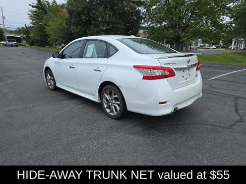 Used 2014 Nissan Sentra SR w/ SR Driver Package FWD image 6