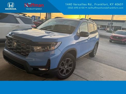 Used 2024 Honda Passport TrailSport image 1
