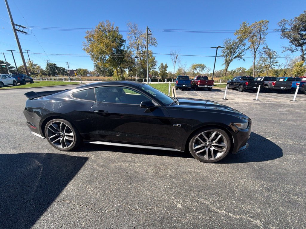 Used 2017 Ford Mustang GT Premium w/ Equipment Group 401A RWD image 6