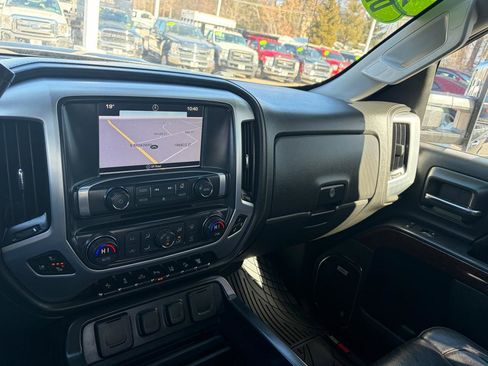 Used 2016 GMC Sierra 2500 SLT w/ Driver Alert Package image 40