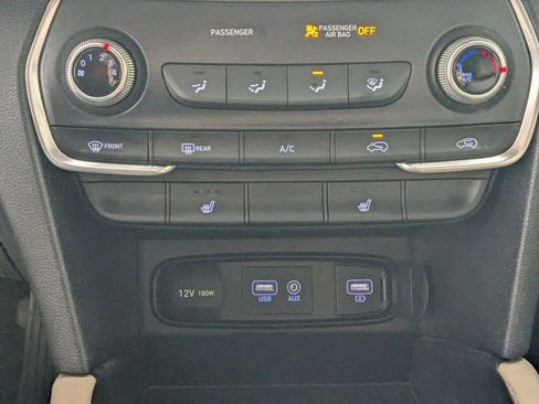 Used 2020 Hyundai Santa Fe SEL FWD image 21