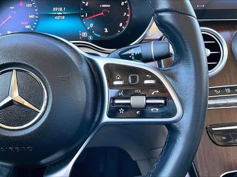 Used 2022 Mercedes-Benz GLC 300 GLC 300 image 7