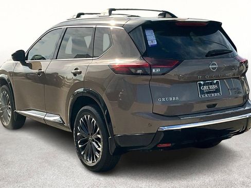 New 2025 Nissan Rogue Platinum image 6