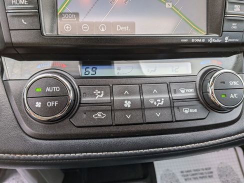 Used 2016 Toyota RAV4 Limited AWD/4WD image 59