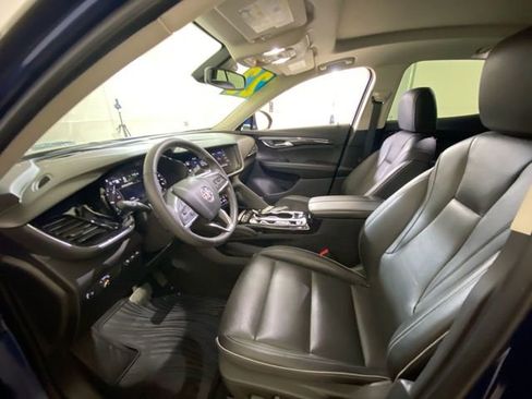 Used 2022 Buick Envision Essence w/ Technology Package I AWD/4WD image 27