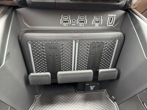 New 2026 RAM 1500 Limited w/ Bed Utility Group AWD/4WD image 16