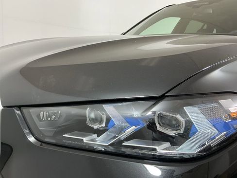 New 2026 BMW X5 xDrive40i w/ M Sport Package image 9