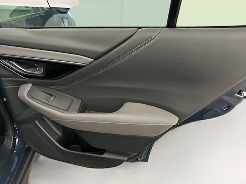 Used 2024 Subaru Outback Onyx Edition image 32