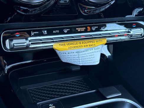 Certified 2026 Mercedes-Benz CLA 250 image 18