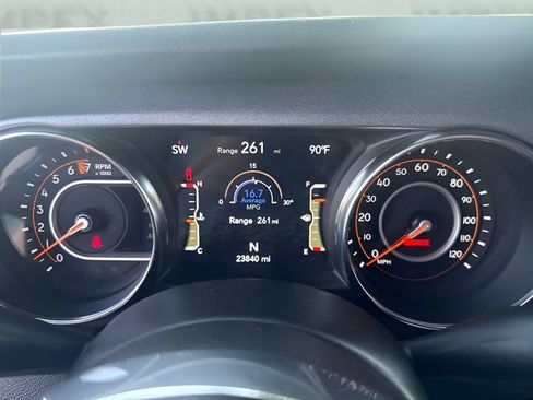 Used 2023 Jeep Gladiator Mojave w/ Trailer Tow Package AWD/4WD image 22
