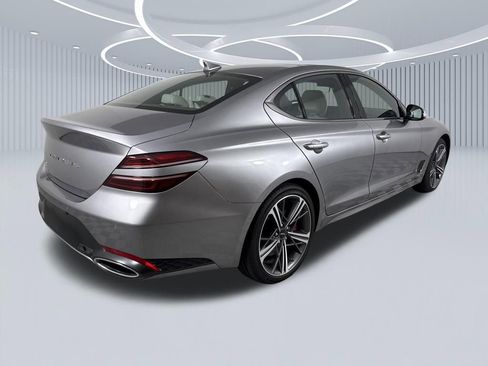 Used 2025 Genesis G70 2.5T w/ Sport Prestige Package image 4