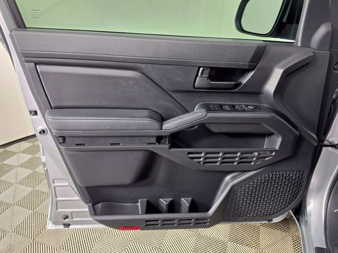 Used 2024 Toyota Tacoma SR5 RWD image 15