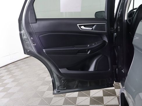 Used 2022 Ford Edge SEL w/ Convenience Package image 23