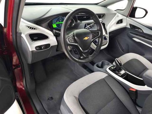 Used 2017 Chevrolet Bolt LT FWD image 16