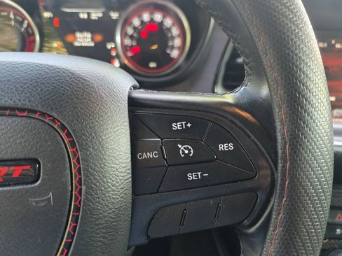 Used 2016 Dodge Challenger R/T Scat Pack RWD image 13