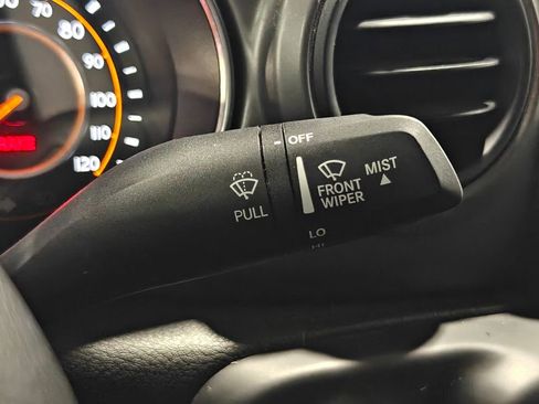 Used 2021 Jeep Gladiator Sport image 45