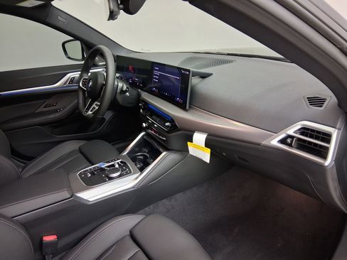 New 2026 BMW i4 eDrive40 w/ M Sport Package image 32