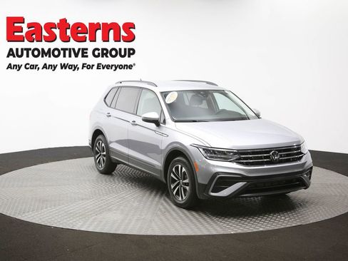 Used 2024 Volkswagen Tiguan S image 47