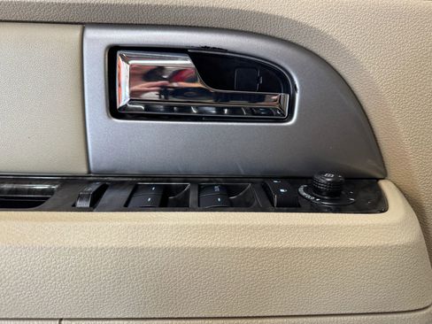 Used 2017 Ford Expedition EL Limited w/ Equipment Group 301A image 14