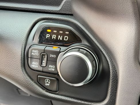 Used 2019 RAM 1500 Big Horn AWD/4WD image 29