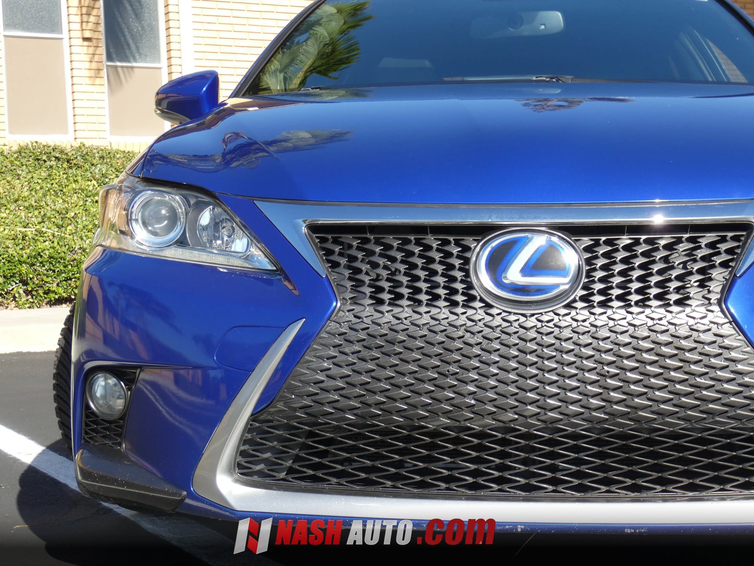 Used 2014 Lexus CT 200h w/ F Sport w/Nuluxe Interior FWD image 18