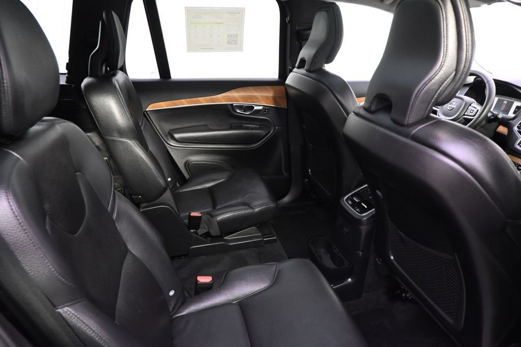 Used 2023 Volvo XC90 T8 Plus AWD/4WD image 18