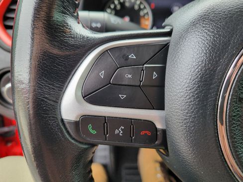 Used 2017 Jeep Renegade Trailhawk image 16