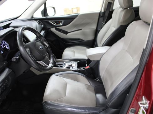 Used 2019 Subaru Forester Limited w/ Popular Package #3 image 3